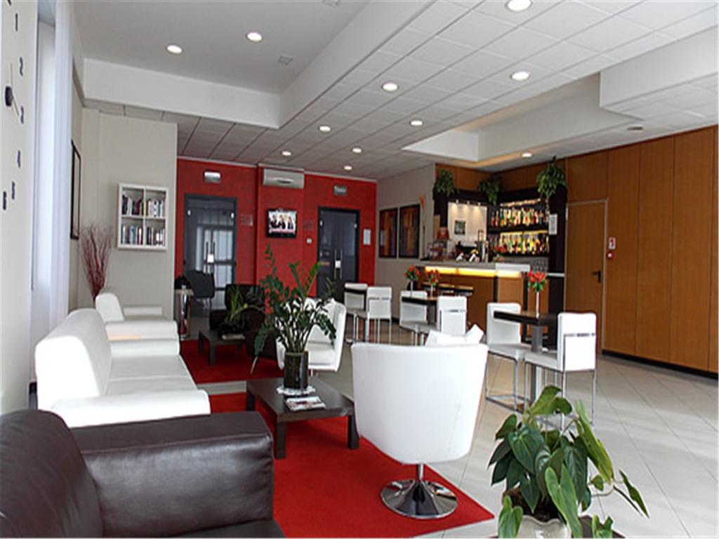 Hotel David Sesto Calende Exterior foto