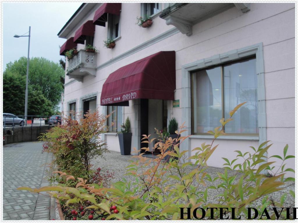Hotel David Sesto Calende Exterior foto
